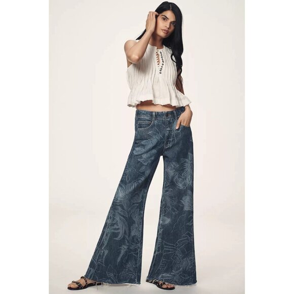 Anthropologie Denim - NWT Size 32- The Adi Patterned Mid-Rise Flare Jeans by Pilcro (NWT US$ 158)